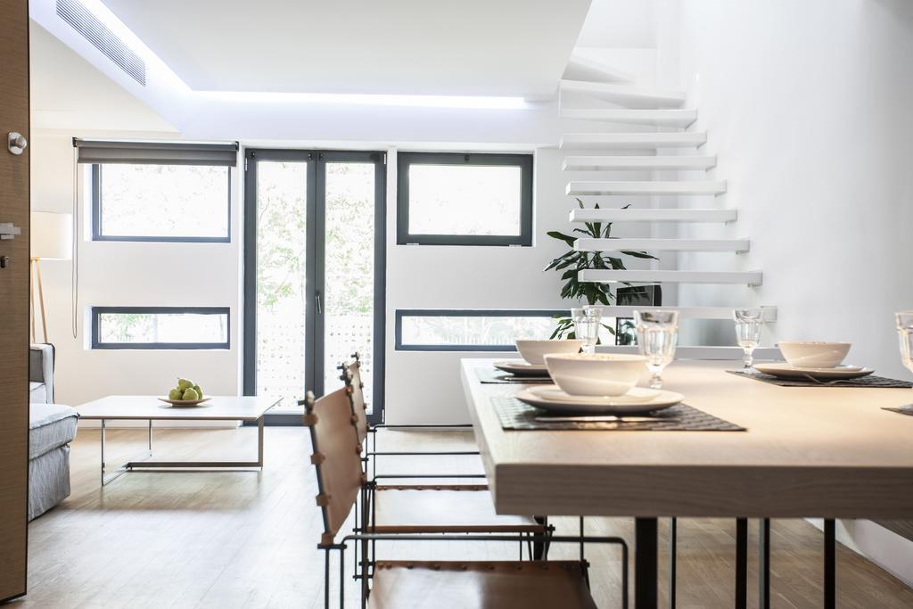 Urban Stripes Apartment เอเธนส์ ภายนอก รูปภาพ