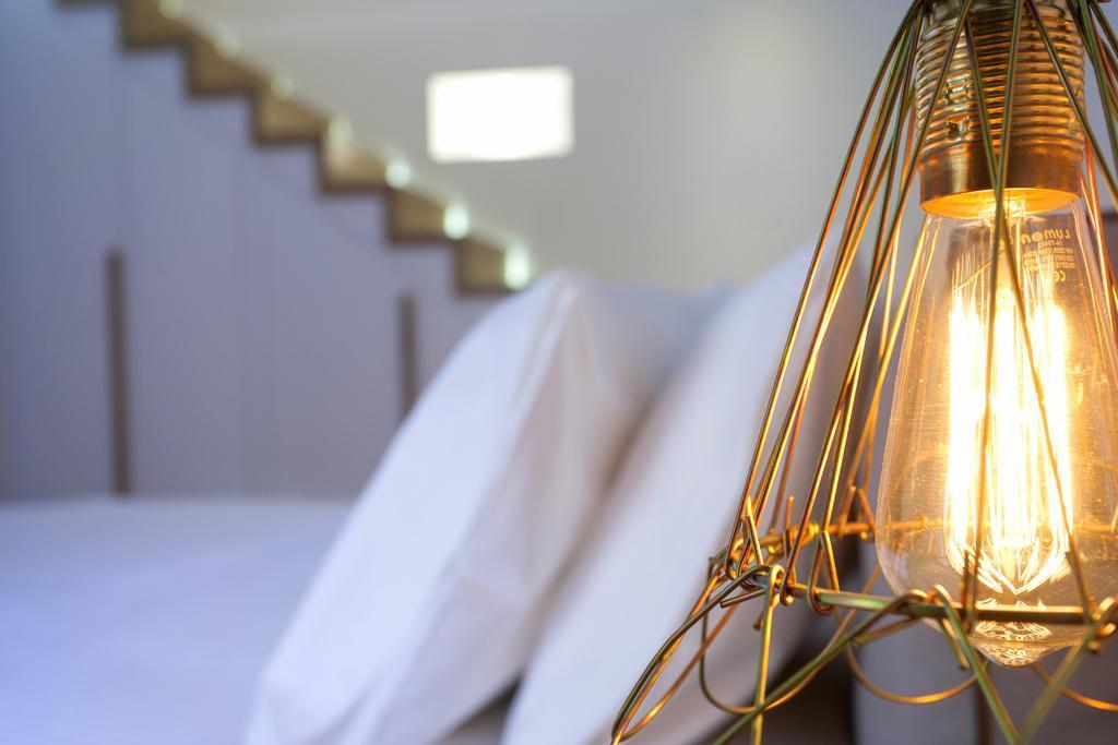 Urban Stripes Apartment เอเธนส์ ภายนอก รูปภาพ
