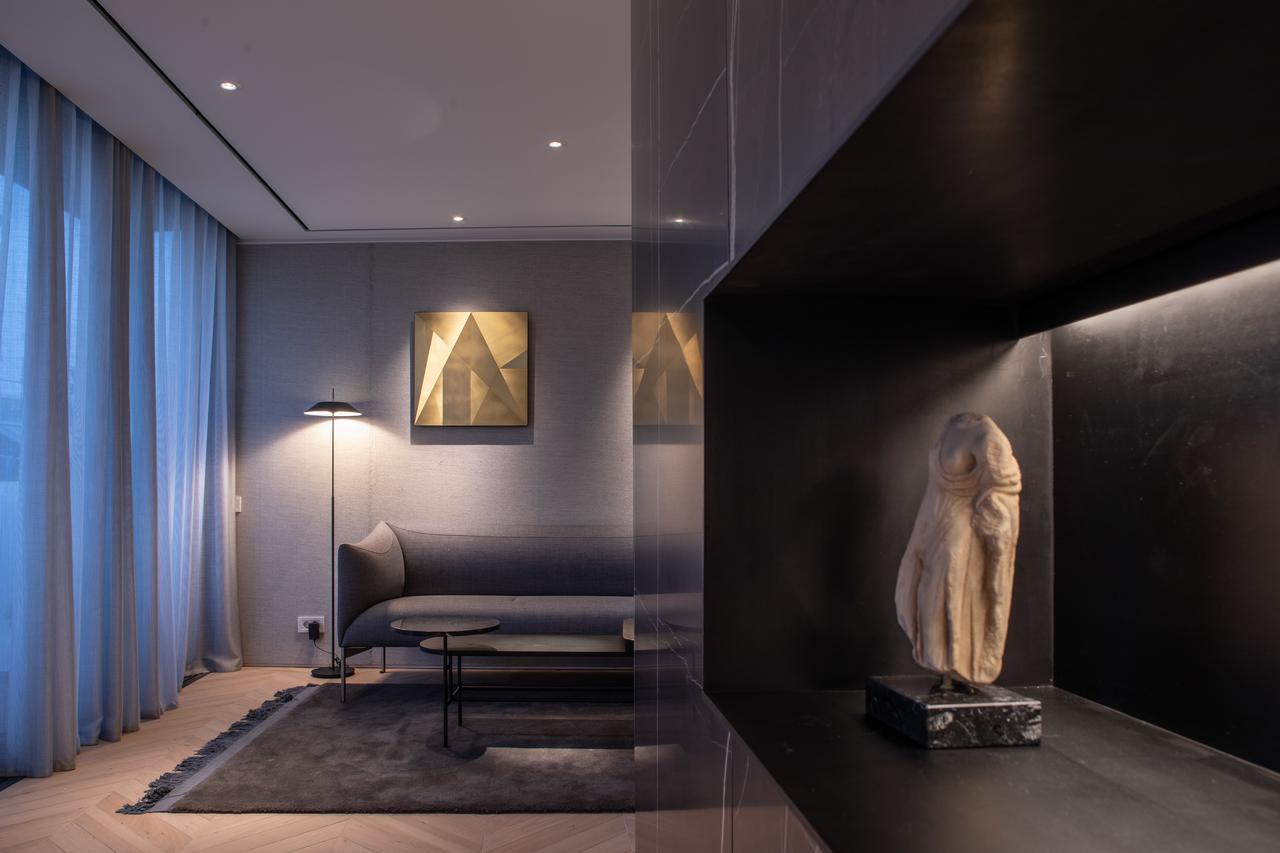 Urban Stripes Apartment เอเธนส์ ภายนอก รูปภาพ